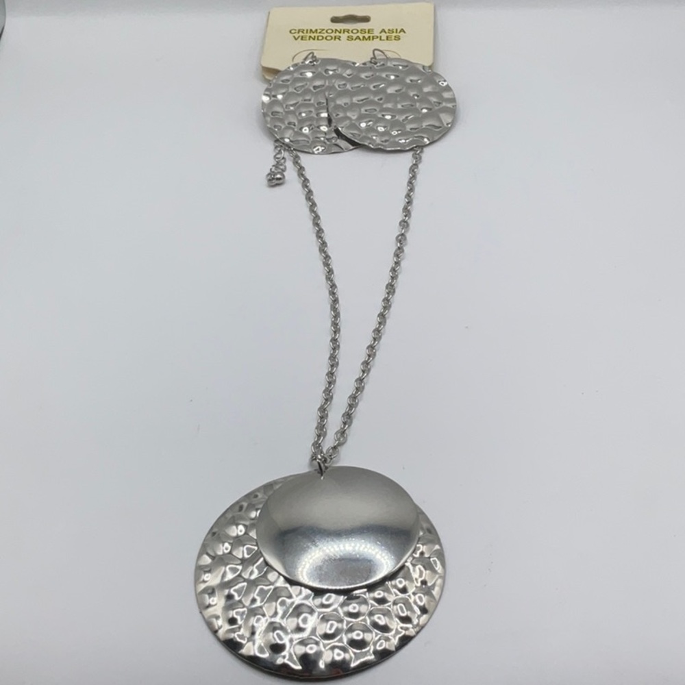 NWTSilver  Filigree Necklace set